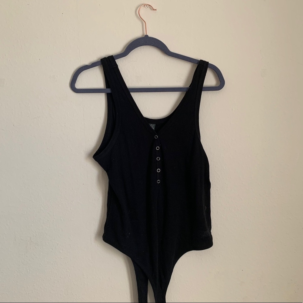 Ribbed Black Bodysuit with Buttons